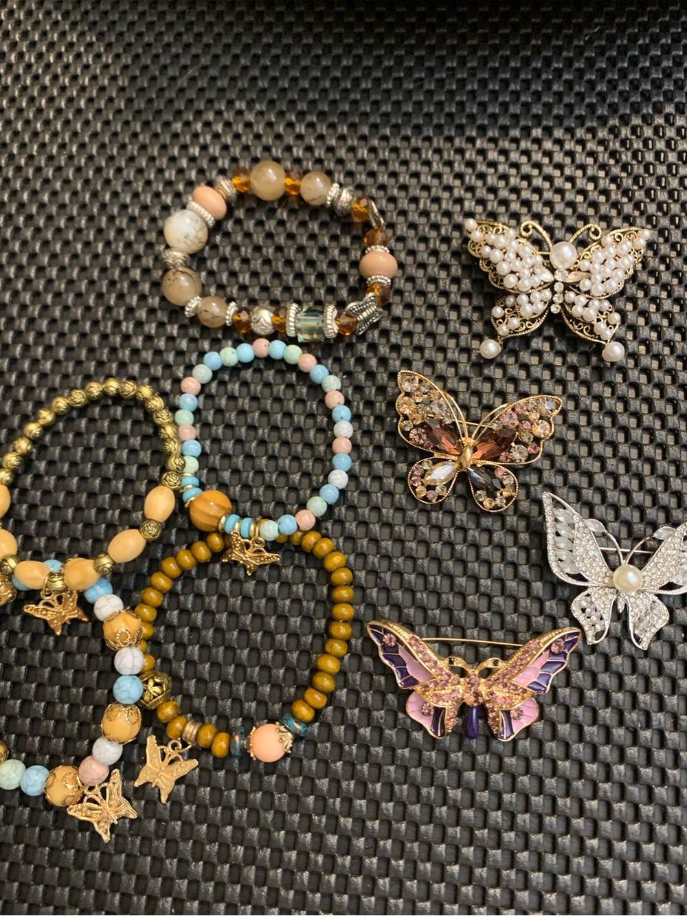 Butterfly 🦋 Brooch Sets with Beaded Bracelets - ALL NEW 🦋 FREE GIFT BOX